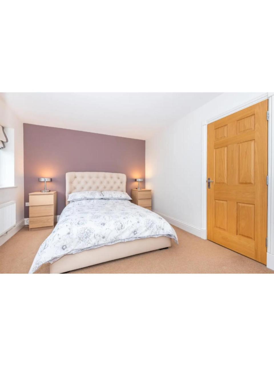 יורק Spacious And Modern Townhouse I Pass The Keys מראה חיצוני תמונה