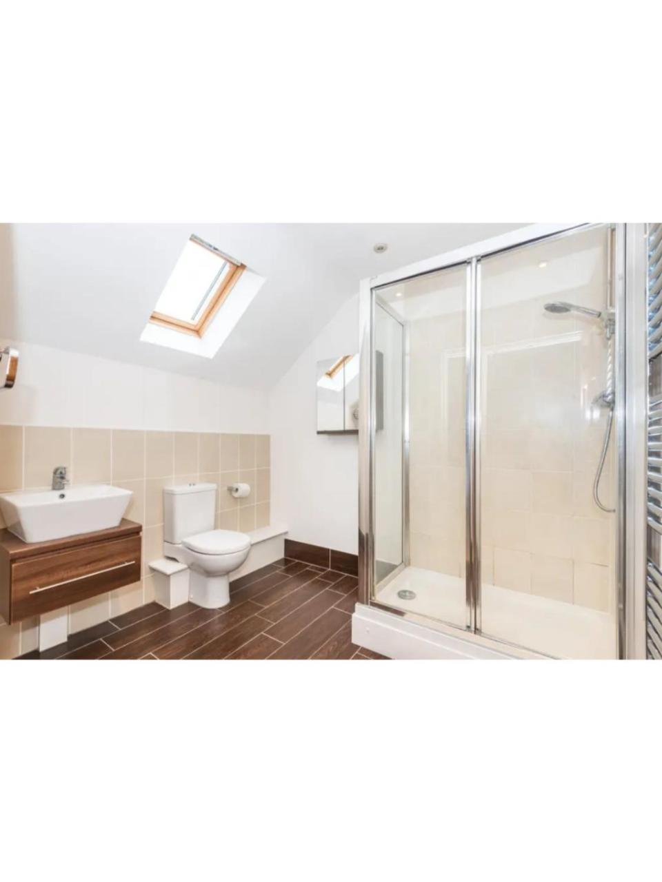 יורק Spacious And Modern Townhouse I Pass The Keys מראה חיצוני תמונה